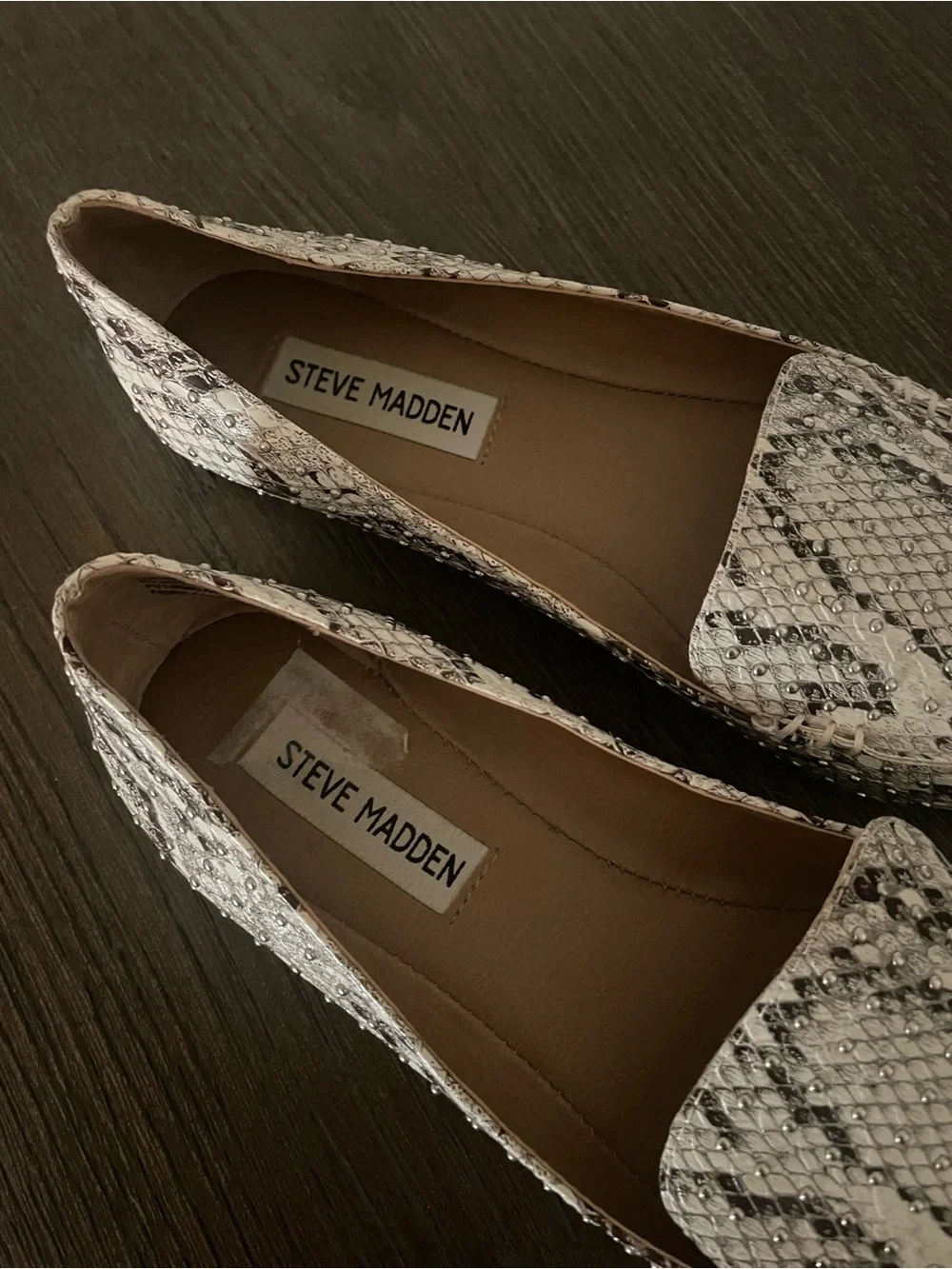 Steve Madden Snake Skin Pointed Toe Loafers - White Gray
